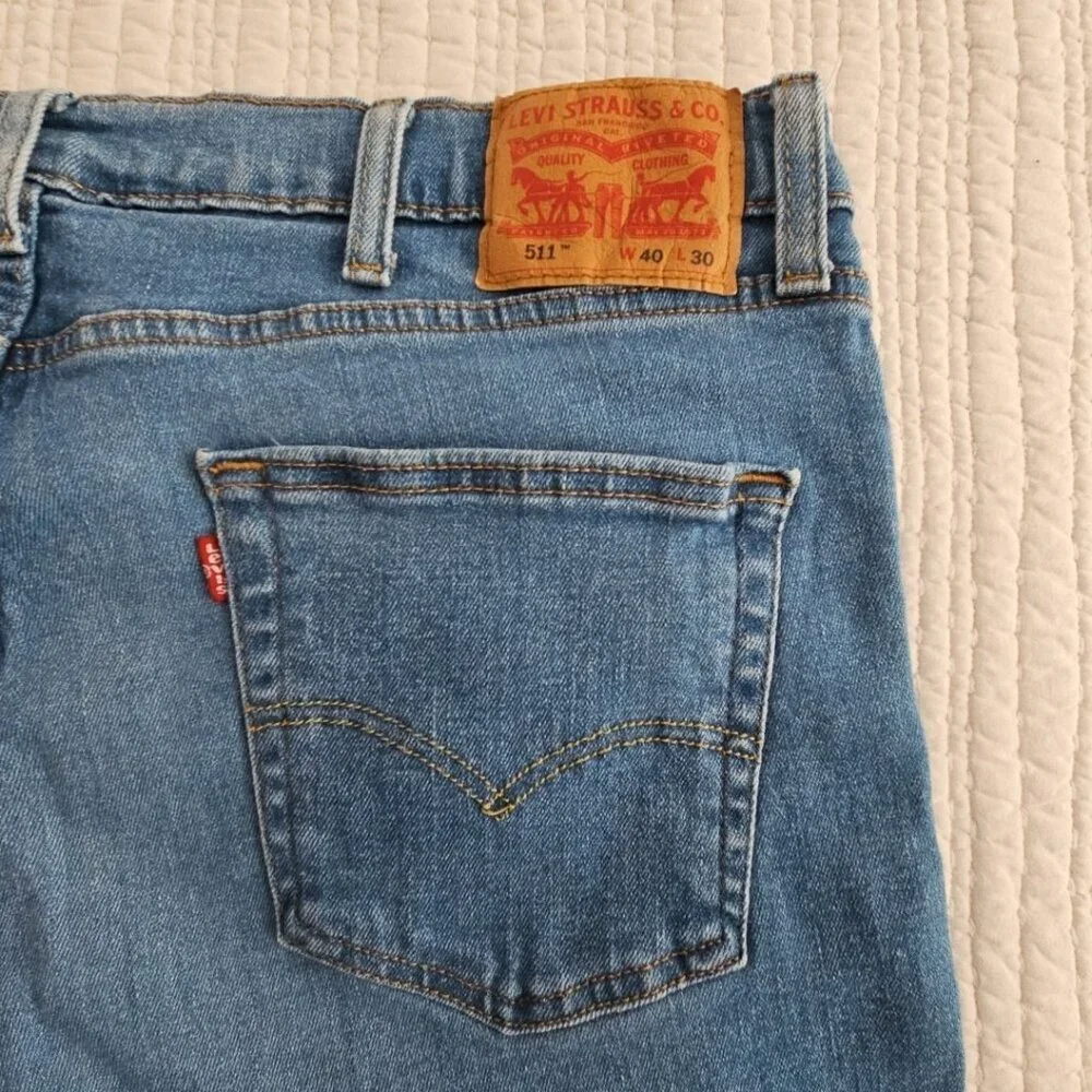 Levi's 511 Jeans Men's 40x30 Light Wash Straight Leg Stretch Classic‎ Denim EUC